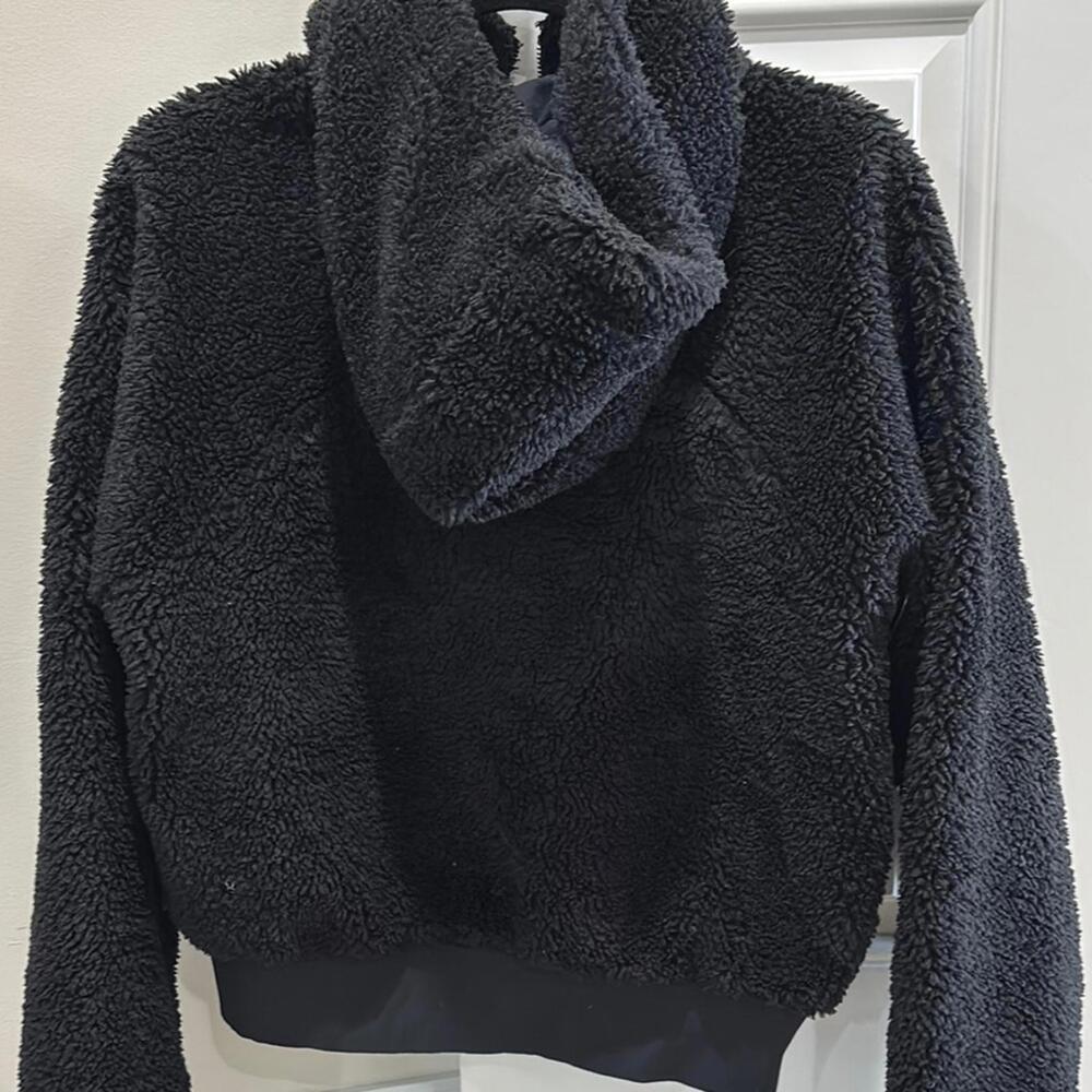 Lulu Sherpa Hoodie - Picture 3 of 4